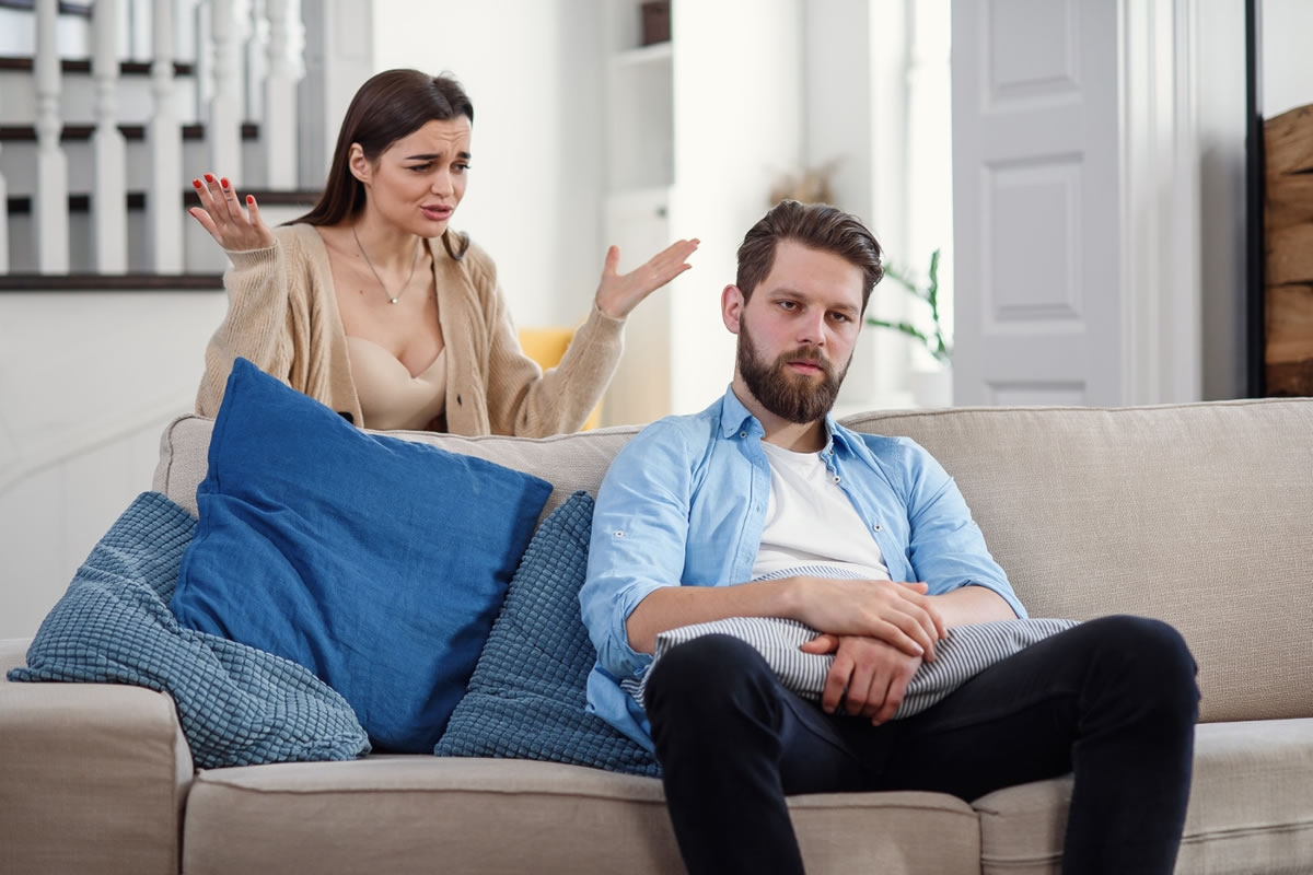 Unhealthy Behaviors That Can Lead to Divorce